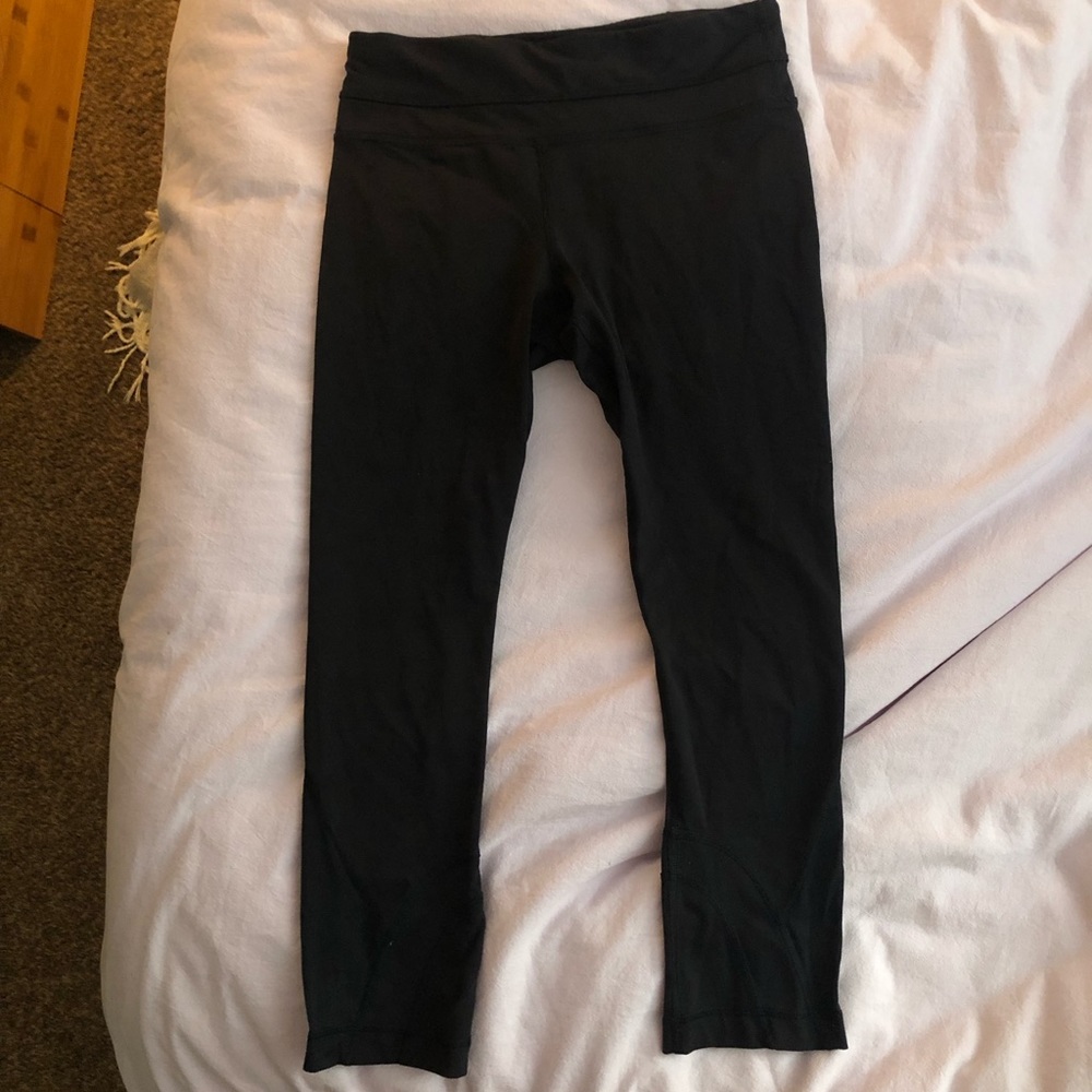 cropped lululemon leggings